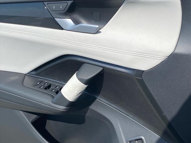 new 2025 Volkswagen Tiguan car, priced at $35,602