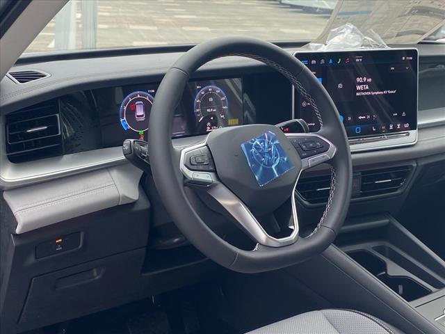 new 2025 Volkswagen Tiguan car, priced at $34,534