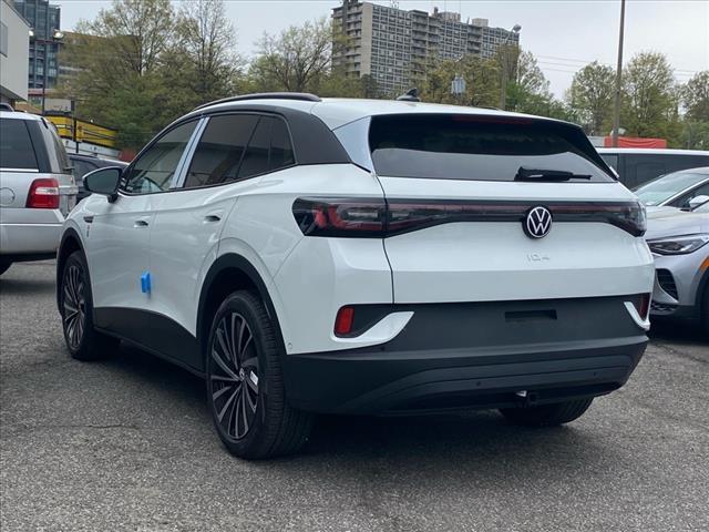 new 2025 Volkswagen ID.4 car, priced at $44,495