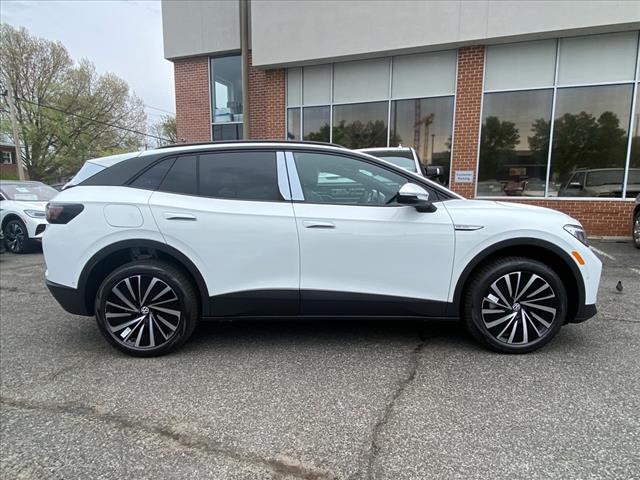 new 2025 Volkswagen ID.4 car, priced at $44,495