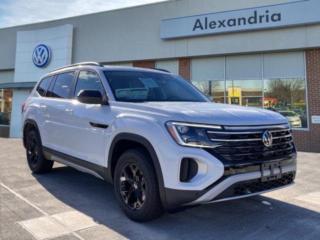 new 2025 Volkswagen Atlas car, priced at $45,834