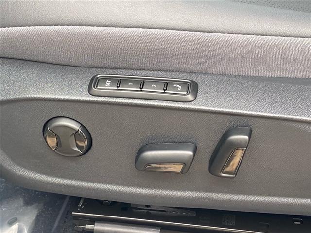 used 2024 Volkswagen ID.4 car, priced at $26,500