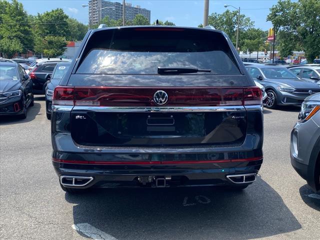 new 2024 Volkswagen Atlas car, priced at $50,438