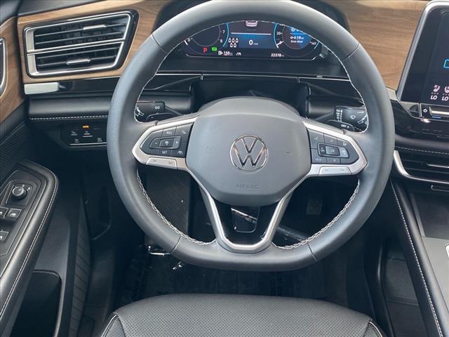 used 2024 Volkswagen Atlas car, priced at $33,400