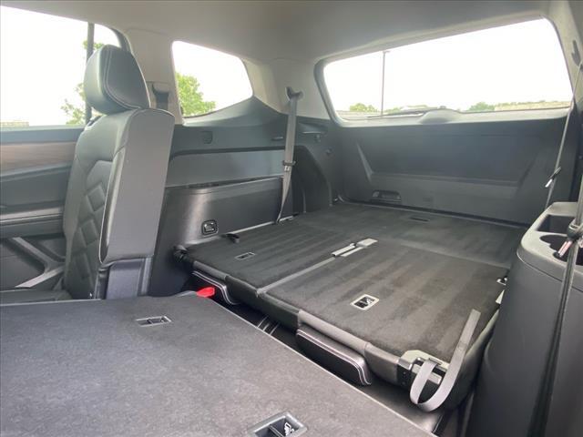 used 2024 Volkswagen Atlas car, priced at $33,400