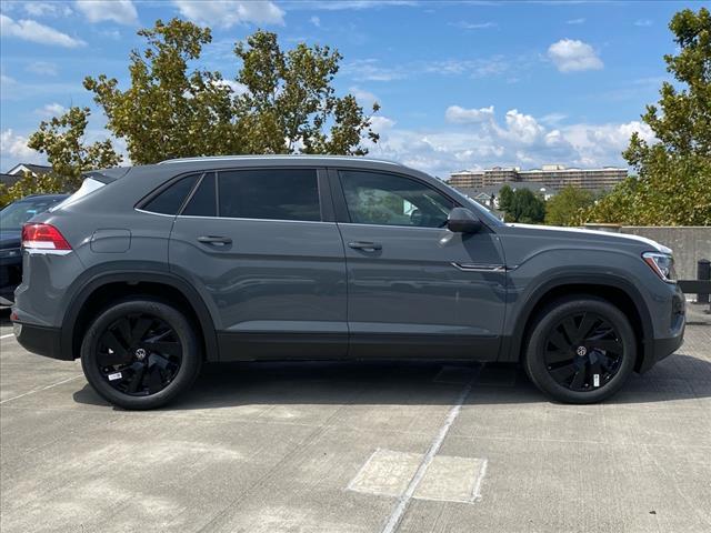 new 2026 Volkswagen Atlas Cross Sport car, priced at $48,701