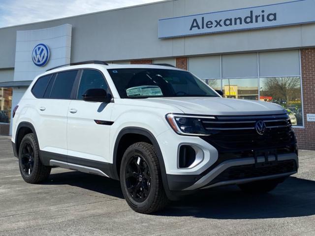 new 2025 Volkswagen Atlas car, priced at $46,457