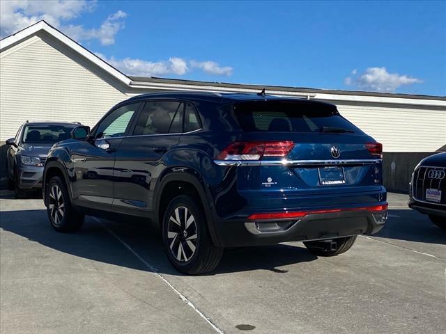 used 2020 Volkswagen Atlas Cross Sport car, priced at $20,000