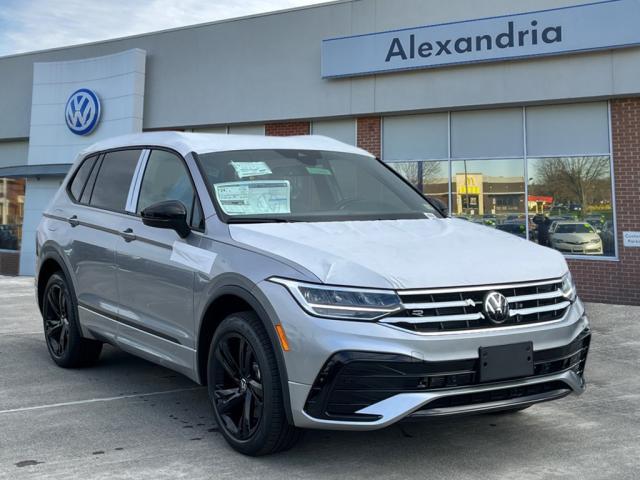 new 2024 Volkswagen Tiguan car, priced at $29,897