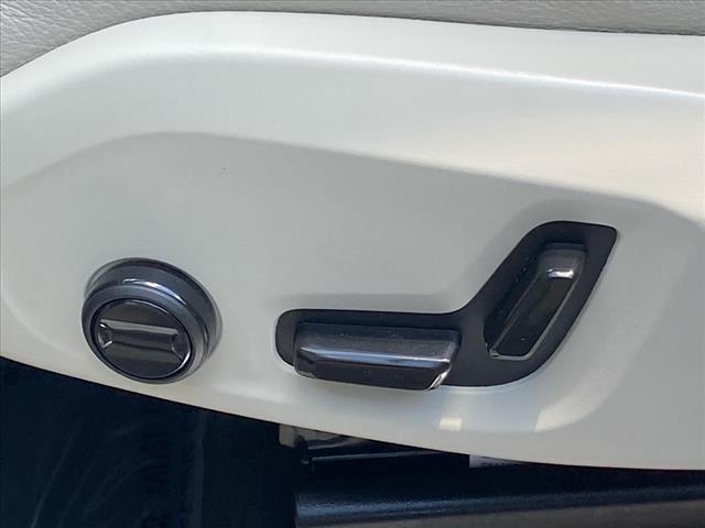 used 2023 Volvo XC90 car, priced at $44,500