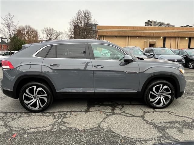 used 2022 Volkswagen Atlas Cross Sport car, priced at $26,400