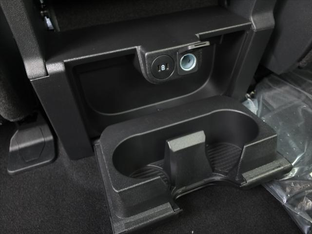 new 2025 Ford F-150 car, priced at $50,992