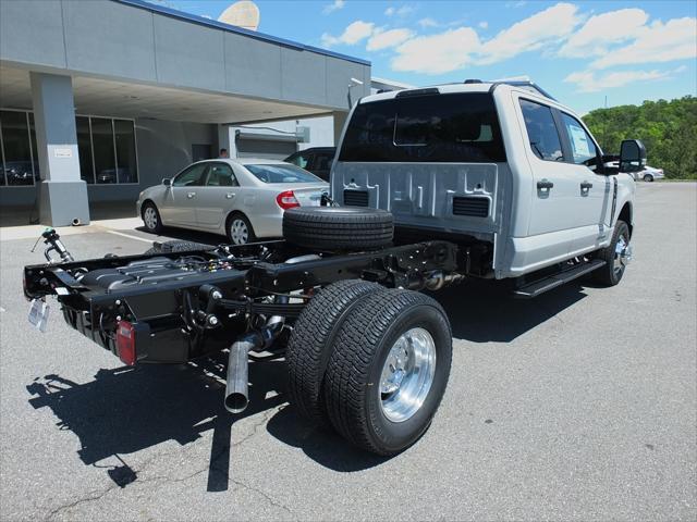 new 2025 Ford F-350 car, priced at $73,610