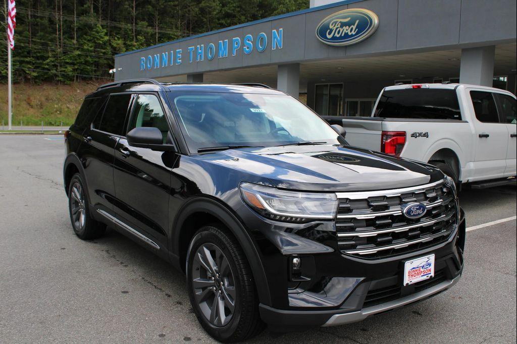 new 2025 Ford Explorer car, priced at $48,915
