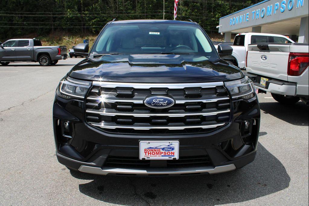 new 2025 Ford Explorer car, priced at $48,915