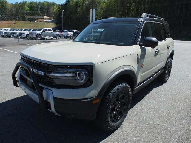 new 2025 Ford Bronco Sport car, priced at $46,465