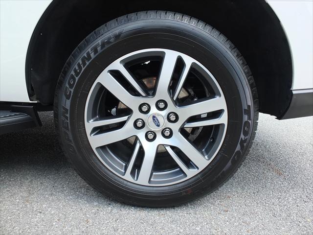 used 2024 Ford Expedition car, priced at $60,766