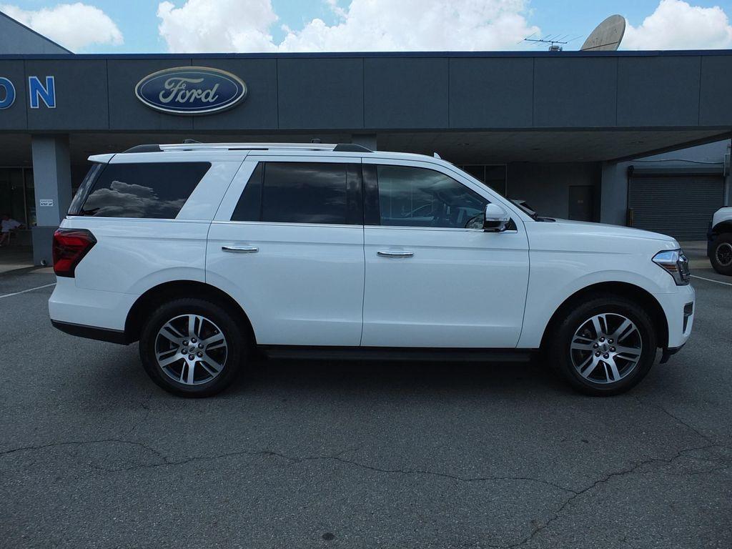 used 2024 Ford Expedition car, priced at $55,987