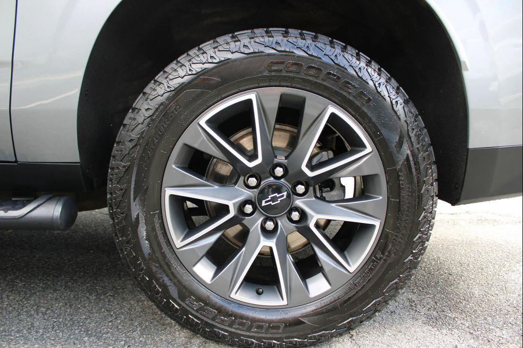 used 2023 Chevrolet Suburban car, priced at $61,997