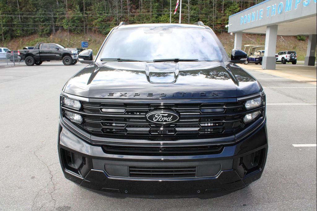 new 2025 Ford Expedition car, priced at $84,685