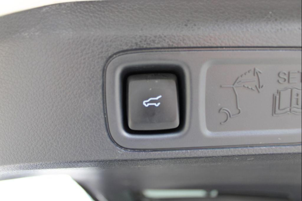 used 2024 Ford Expedition car, priced at $66,887