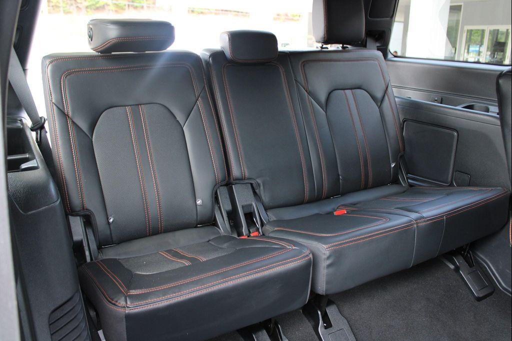 used 2024 Ford Expedition car, priced at $66,887