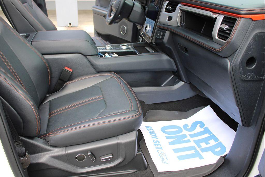 used 2024 Ford Expedition car, priced at $66,887