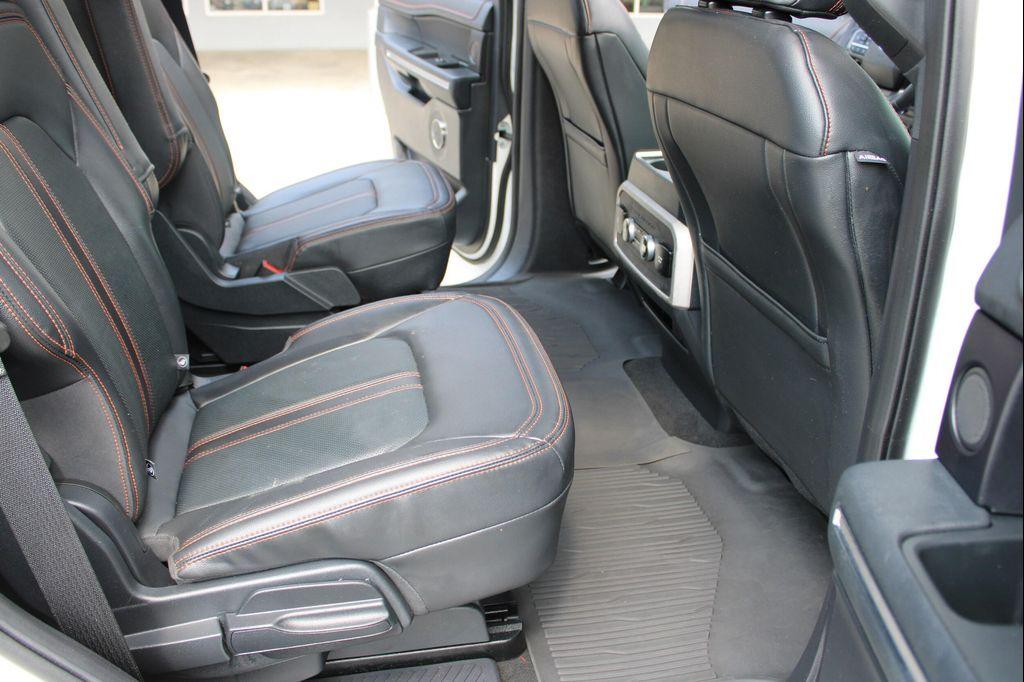used 2024 Ford Expedition car, priced at $66,887