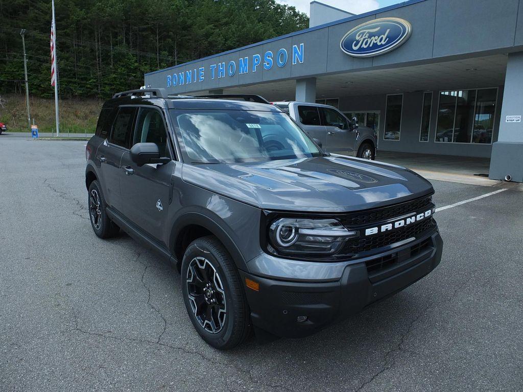 new 2025 Ford Bronco Sport car, priced at $39,135