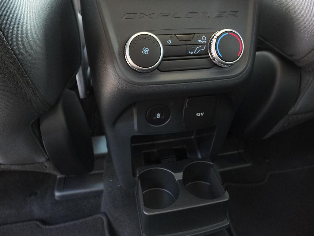 new 2025 Ford Explorer car, priced at $39,495