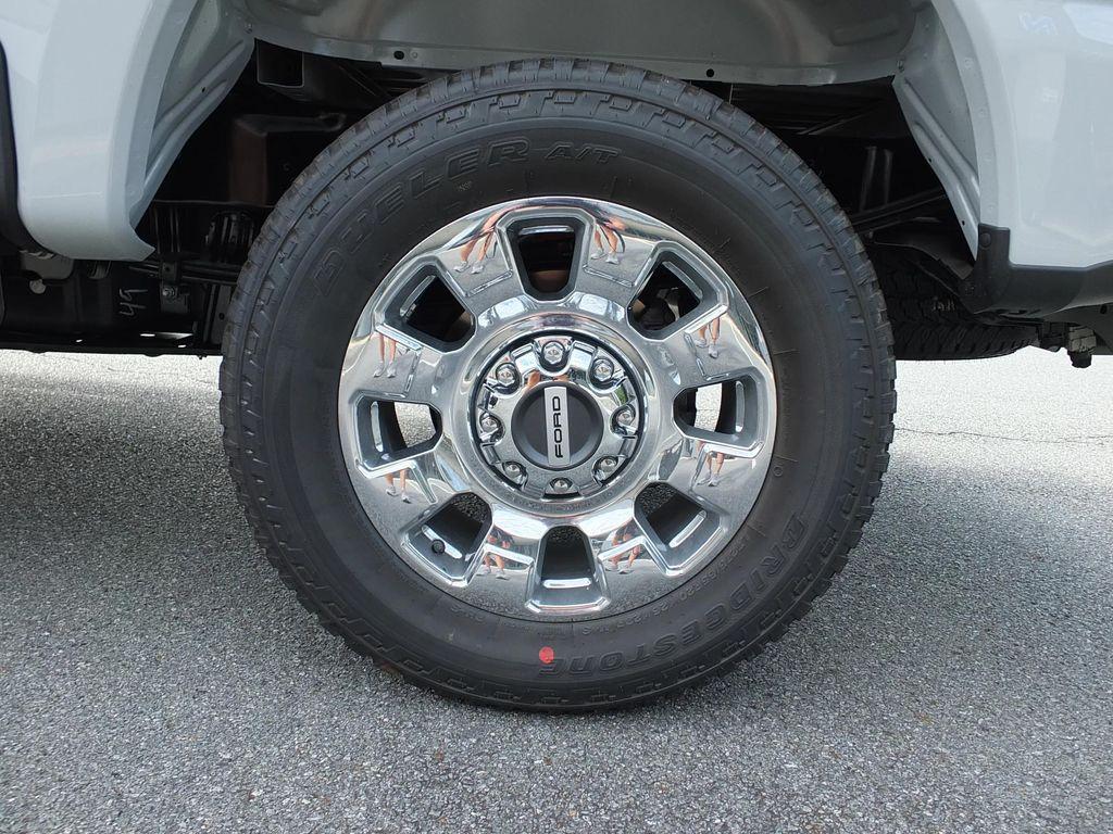 new 2025 Ford F-250 car, priced at $80,275