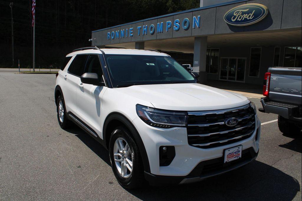 new 2025 Ford Explorer car, priced at $44,560