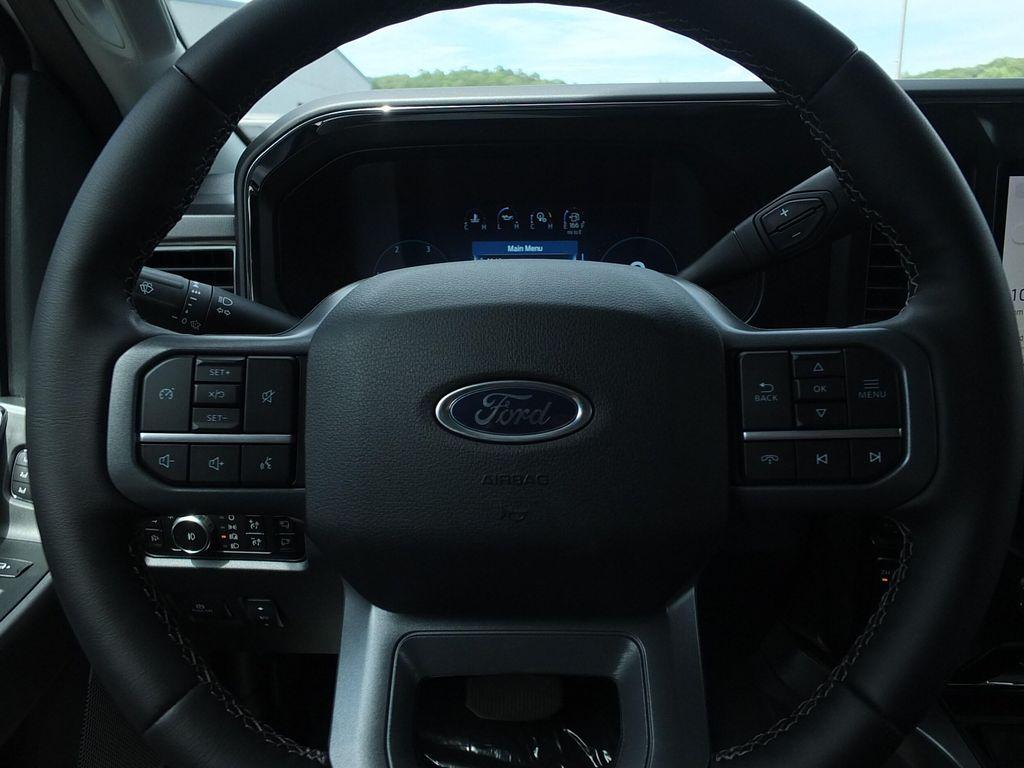 new 2025 Ford F-250 car, priced at $81,270