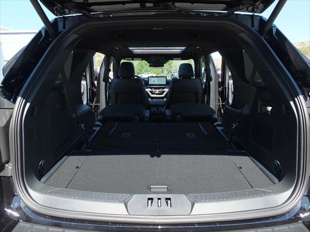 new 2025 Ford Explorer car, priced at $52,260