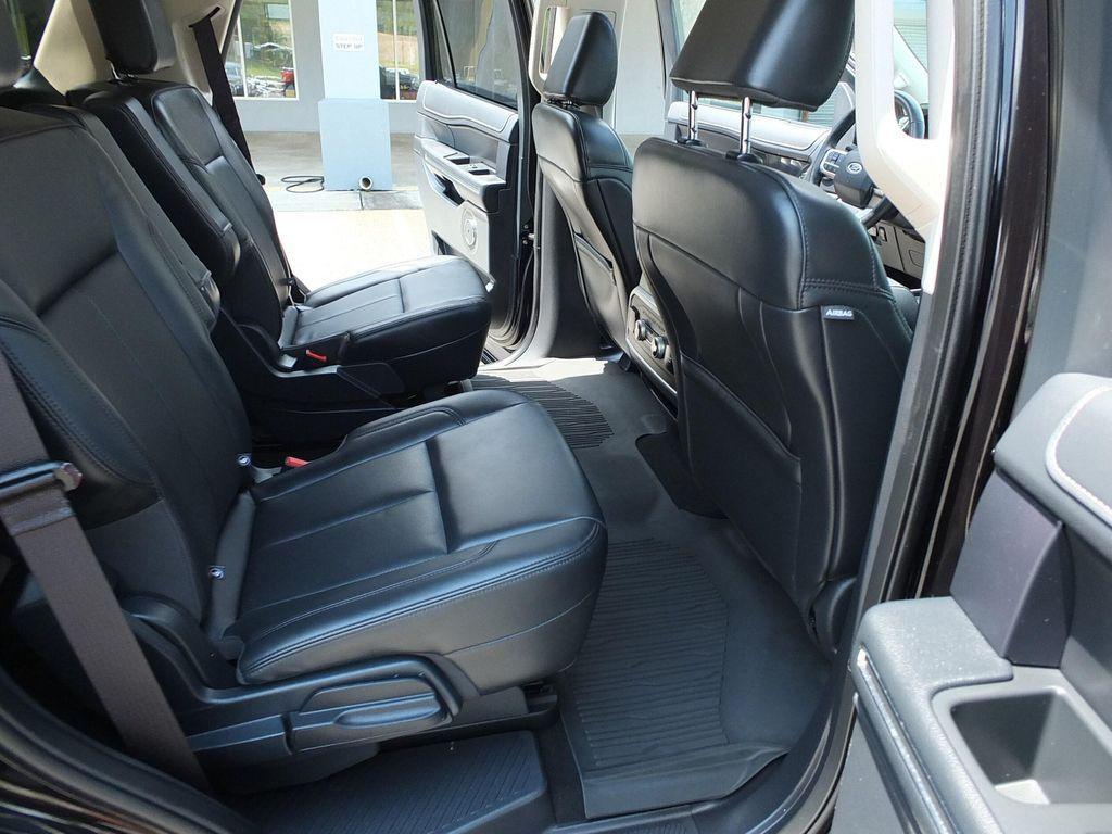 used 2024 Ford Expedition car, priced at $52,803