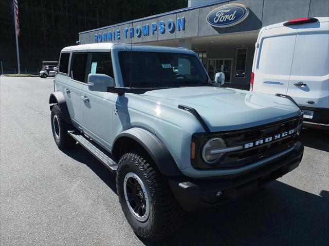 new 2024 Ford Bronco car, priced at $60,027