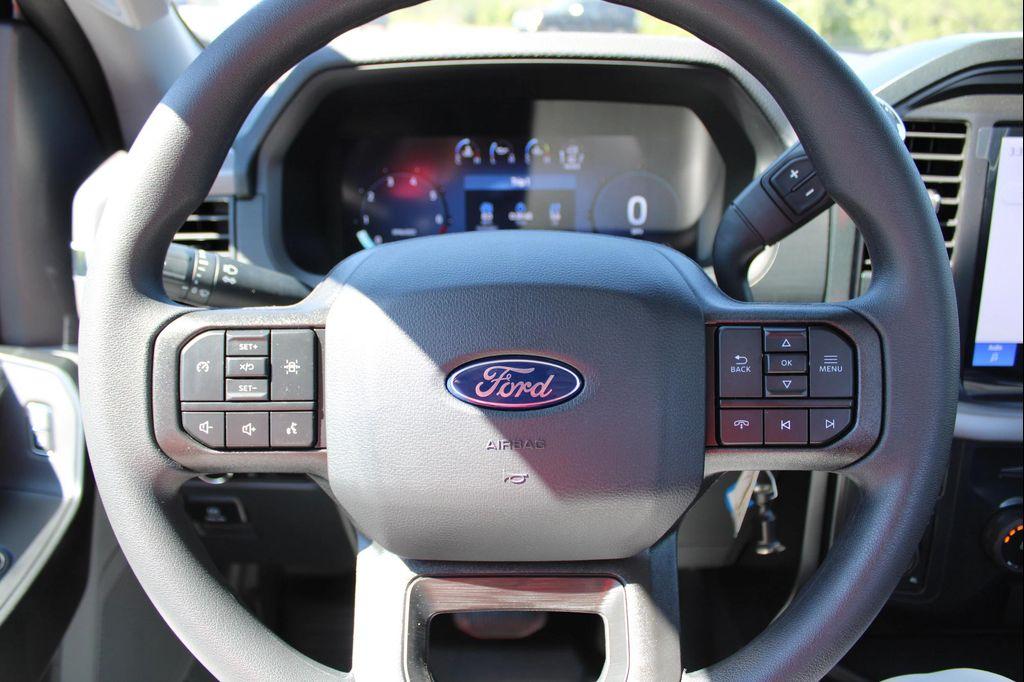 new 2025 Ford F-150 car, priced at $43,760