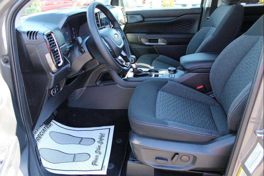 new 2025 Ford Ranger car, priced at $43,640
