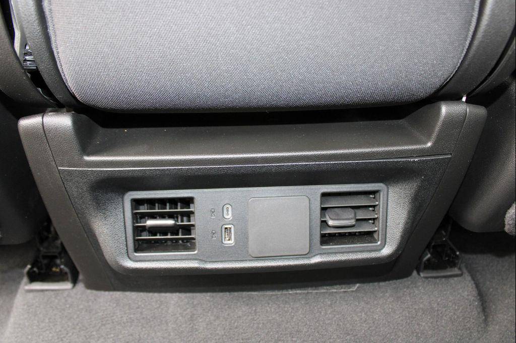 used 2024 GMC Sierra 1500 car, priced at $39,998