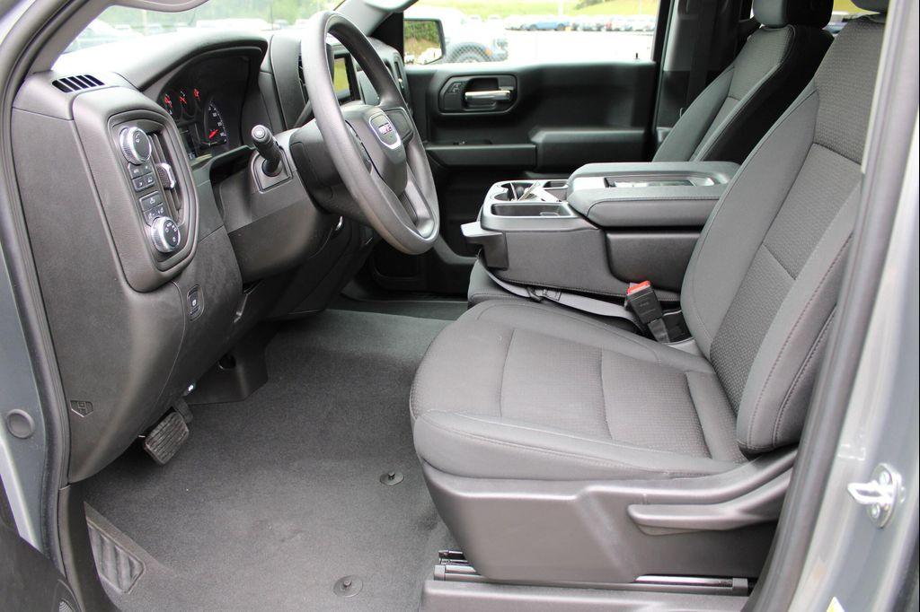 used 2024 GMC Sierra 1500 car, priced at $39,998