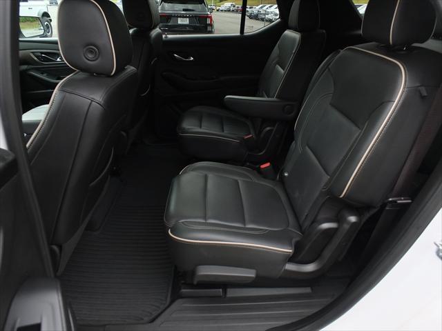 used 2022 Chevrolet Traverse car, priced at $35,976