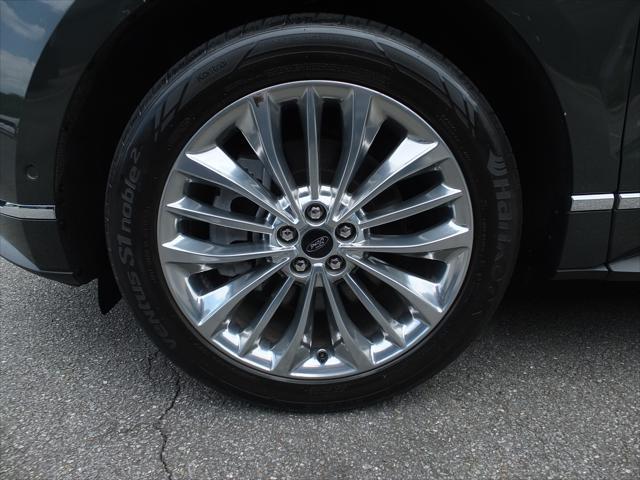 used 2024 Ford Edge car, priced at $31,996