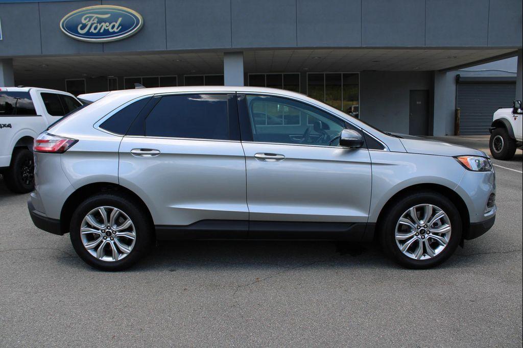 used 2024 Ford Edge car, priced at $32,963