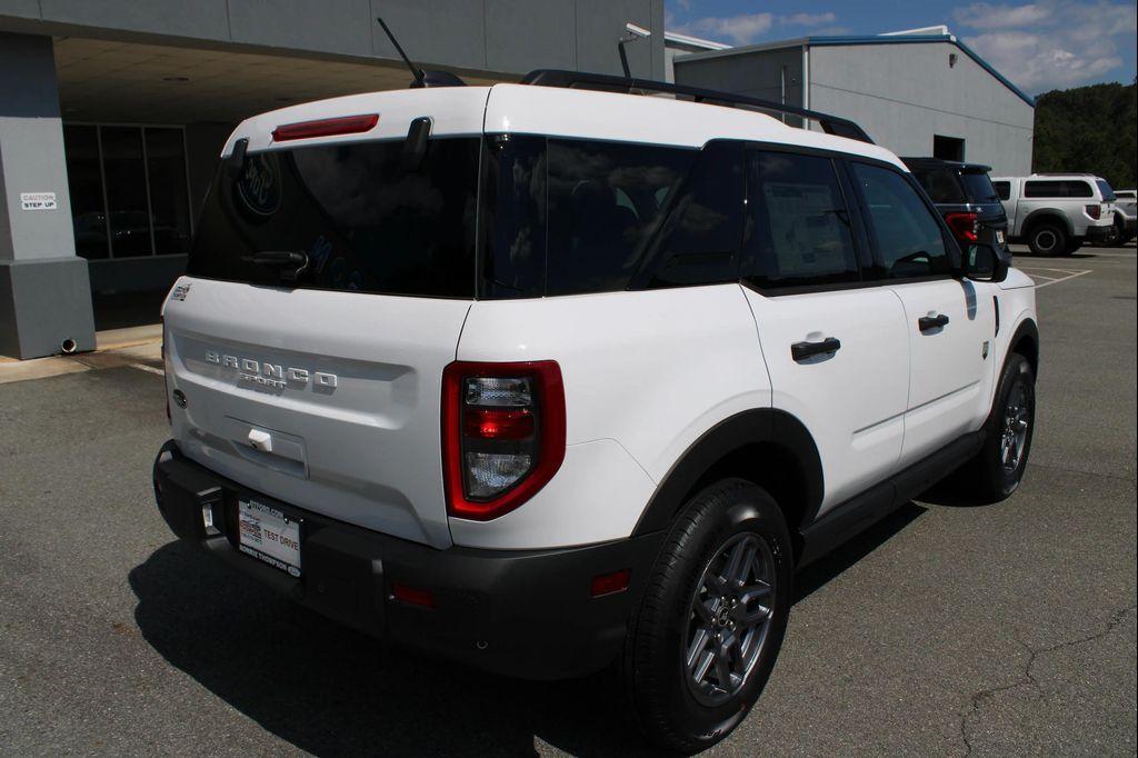 new 2025 Ford Bronco Sport car, priced at $33,870