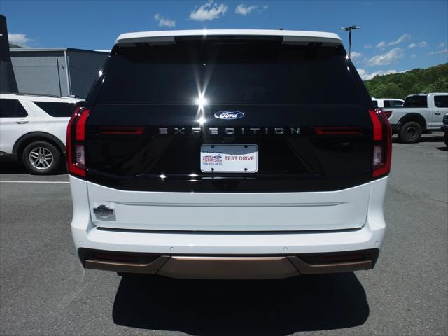 new 2025 Ford Expedition car, priced at $86,845
