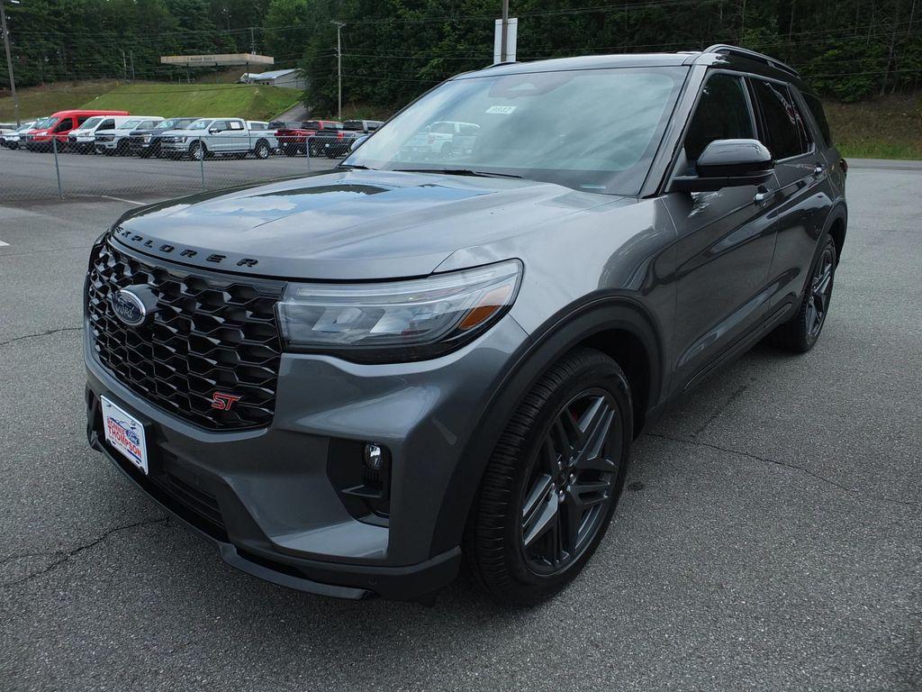new 2025 Ford Explorer car, priced at $65,950