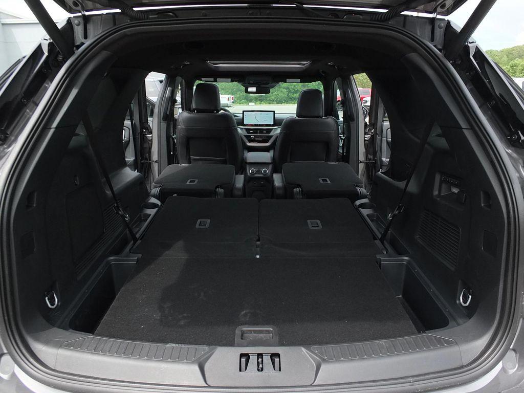 new 2025 Ford Explorer car, priced at $65,950