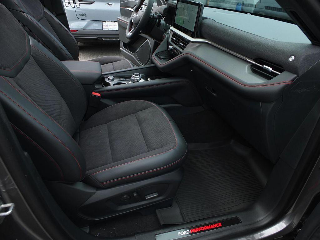 new 2025 Ford Explorer car, priced at $65,950