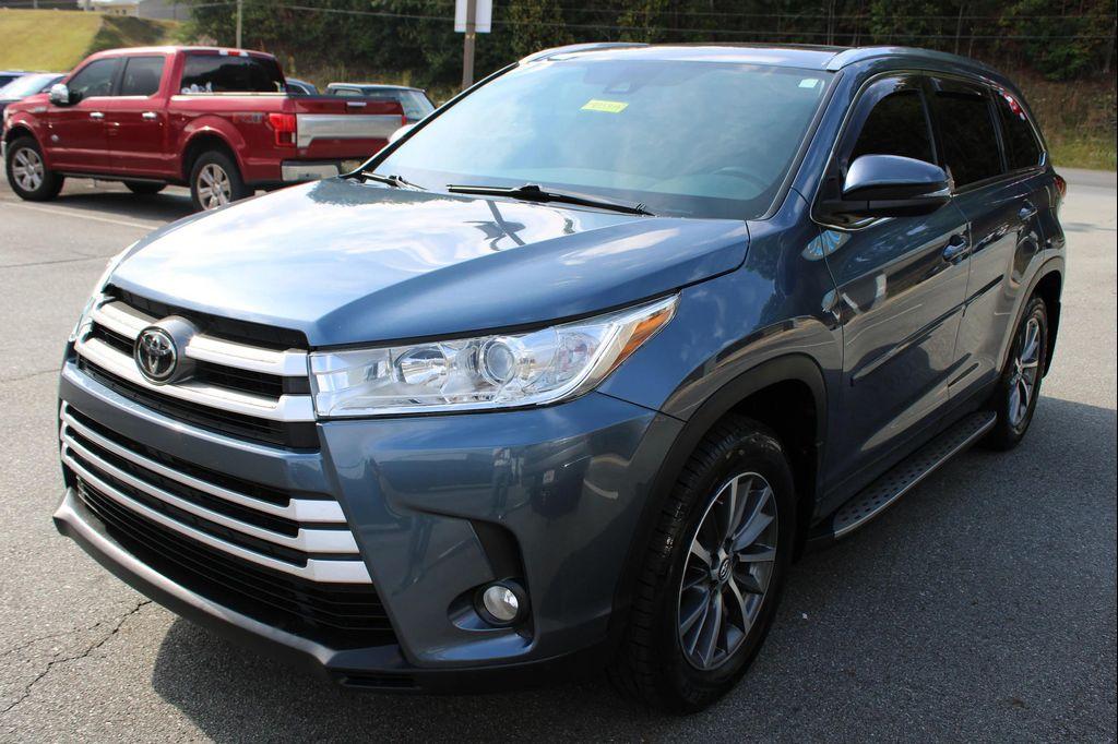 used 2019 Toyota Highlander car, priced at $24,996
