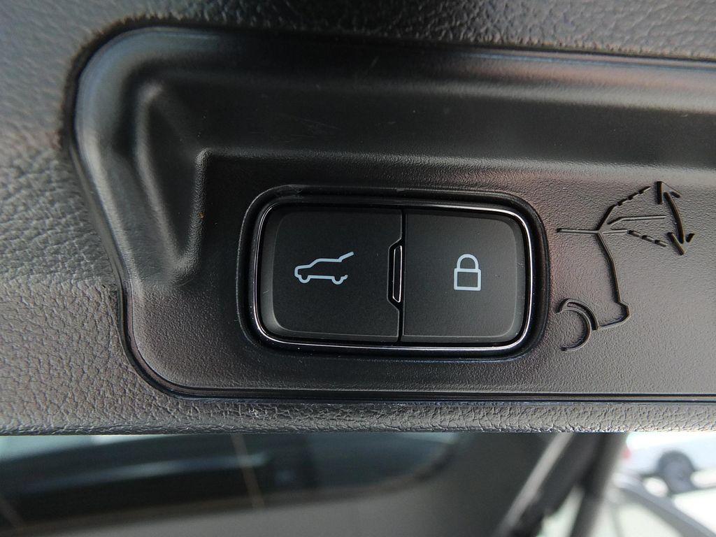 used 2022 Ford Explorer car, priced at $28,572